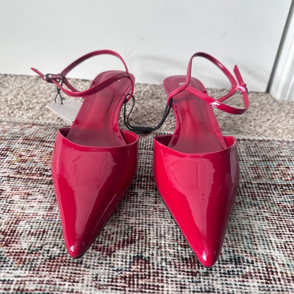 NWT Zara Cherry Red Patent Kitten Heels with Pointed Toe